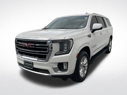 Used 2021 GMC Yukon XL SLT w/ SLT Luxury Package AWD/4WD image 11