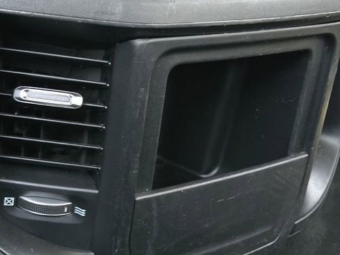 Used 2022 RAM 1500 Big Horn RWD image 11