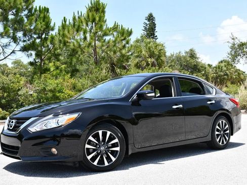 Used 2016 Nissan Altima 2.5 SL w/ Moonroof Package FWD image 20