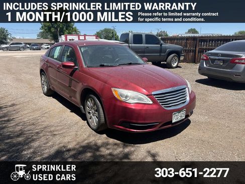 Used 2013 Chrysler 200 LX FWD image 1