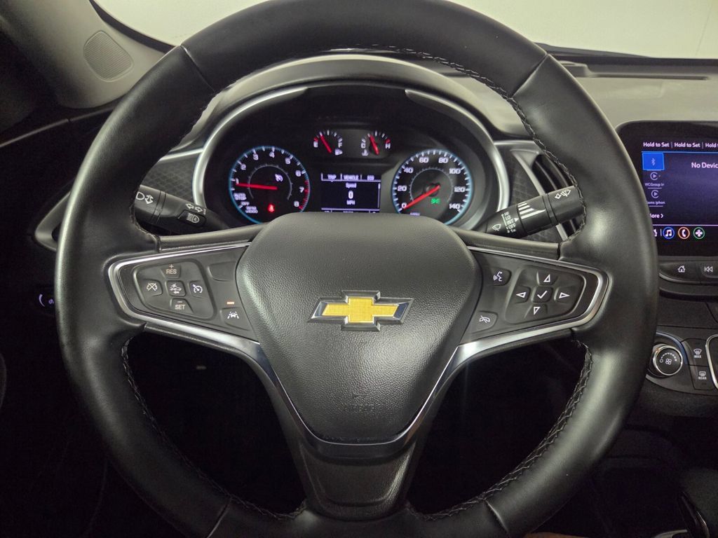 Used 2024 Chevrolet Malibu RS FWD image 16