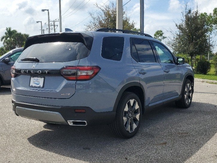 New 2026 Honda Pilot Elite image 6