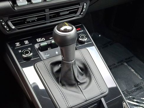 Certified 2022 Porsche 911 GT3 RWD image 18