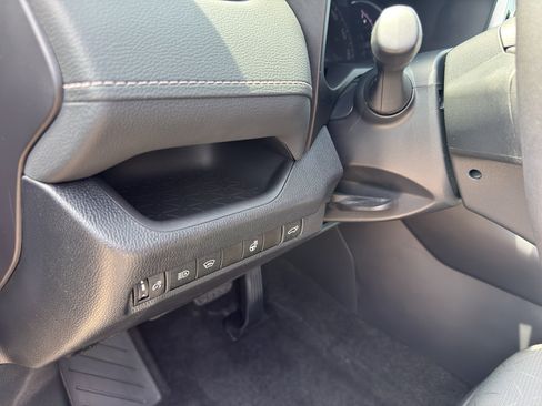 Used 2024 Toyota RAV4 XLE w/ Convenience Package AWD/4WD image 14