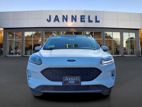 Used 2021 Ford Escape SEL w/ Technology Package image 2