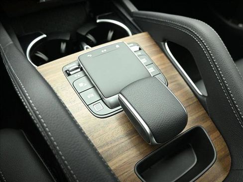 Certified 2026 Mercedes-Benz GLE 350 4MATIC image 19