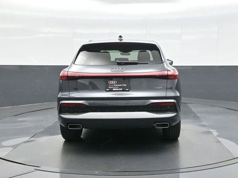 Used 2025 Audi Q5 Premium w/ Convenience Package AWD/4WD image 6