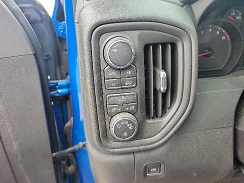 Certified 2024 Chevrolet Silverado 1500 Custom AWD/4WD image 11