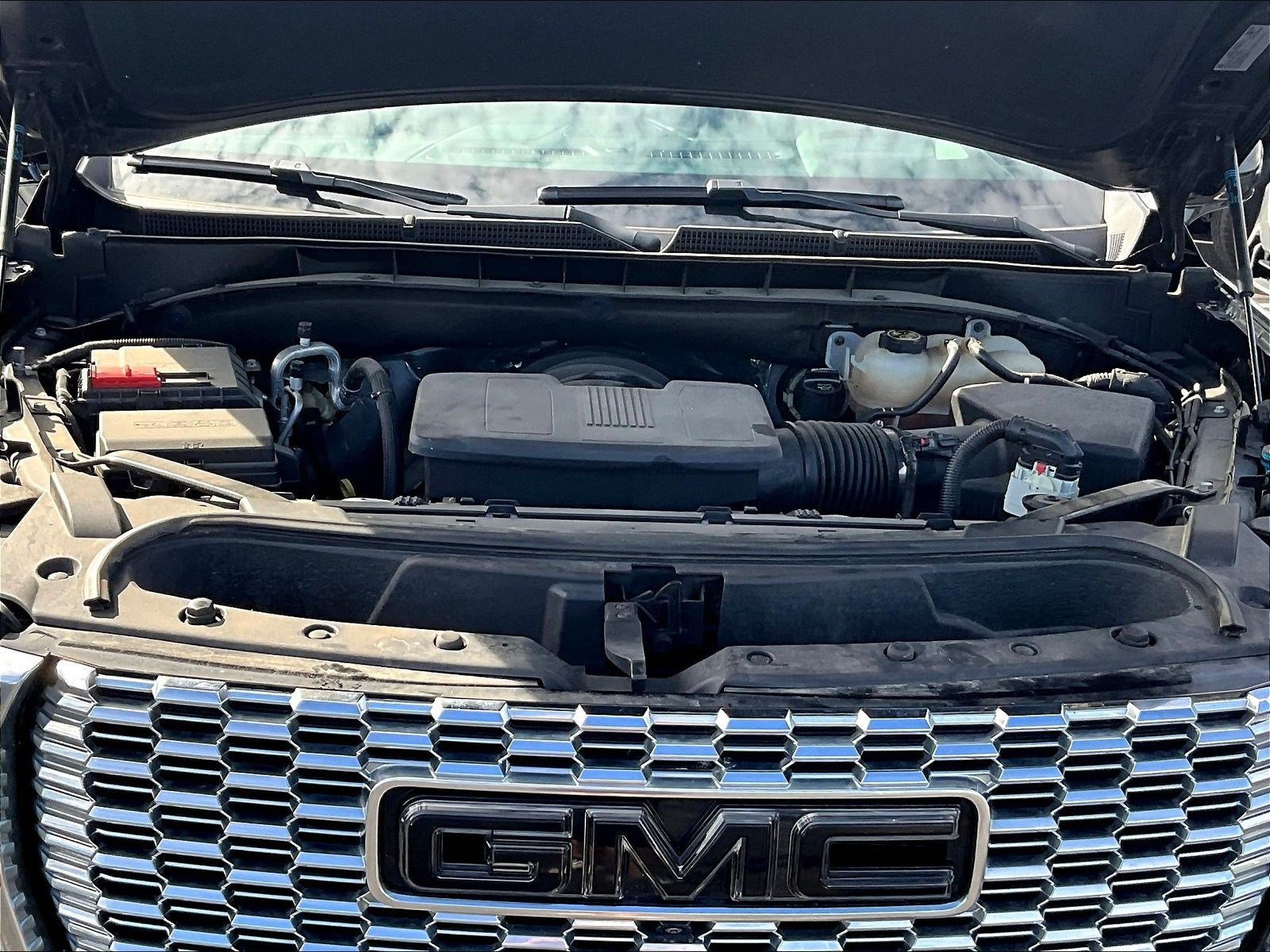 Used 2022 GMC Yukon XL Denali AWD/4WD image 31
