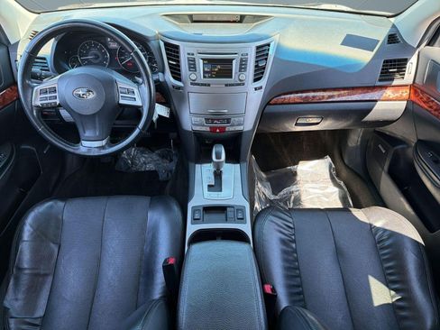 Used 2012 Subaru Outback 2.5i Limited w/ Moonroof Pkg AWD/4WD image 16