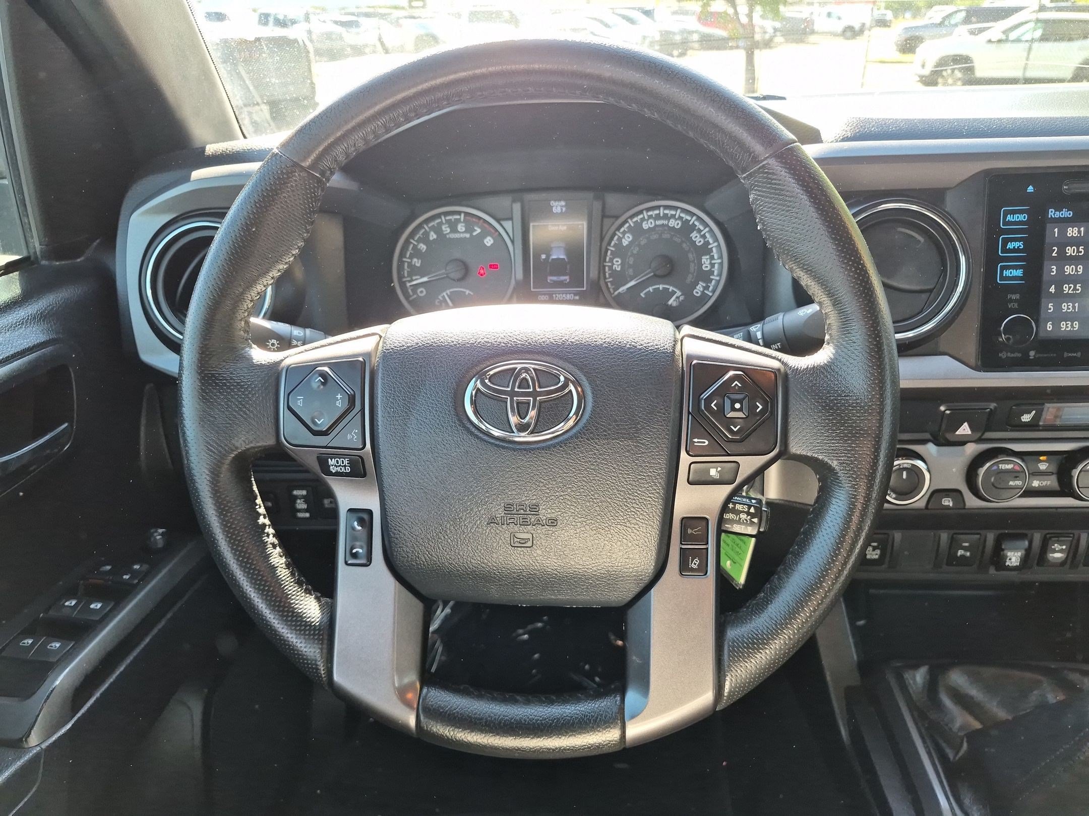 Used 2019 Toyota Tacoma TRD Off-Road w/ TRD Premium Off Road Package AWD/4WD image 17