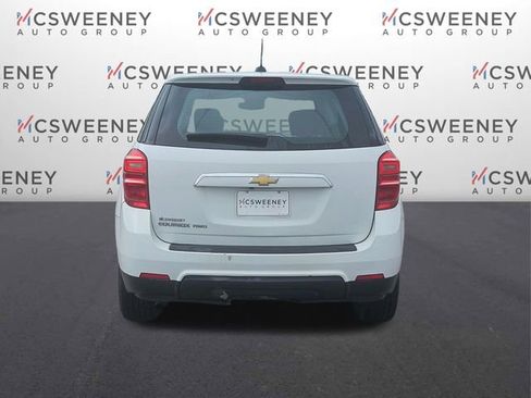 Used 2017 Chevrolet Equinox LS AWD/4WD image 4