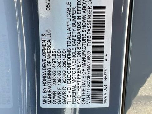 Used 2021 Honda Accord Touring image 11