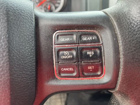 Used 2015 RAM 1500 Express AWD/4WD image 20