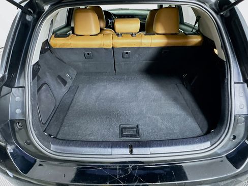 Used 2011 Lexus CT 200h Premium w/ Premium Audio Pkg FWD image 27