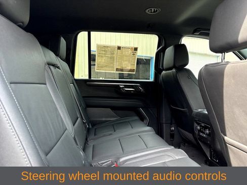 Certified 2025 Chevrolet Suburban LT AWD/4WD image 12