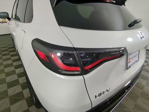 New 2026 Honda HR-V EX-L image 18