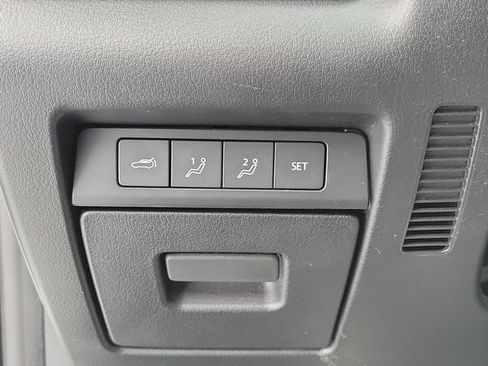 Used 2021 MAZDA CX-30 AWD 2.5 S w/ Premium Package image 33