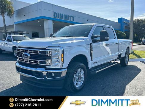 Used 2025 Ford F250 XLT image 1