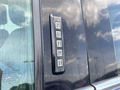 Used 2021 Ford F150 Lariat AWD/4WD image 35