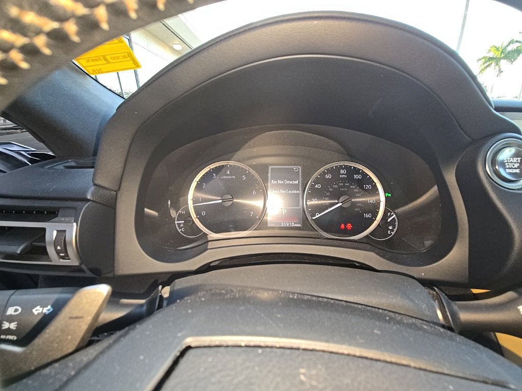Used 2019 Lexus RC 300 AWD image 17