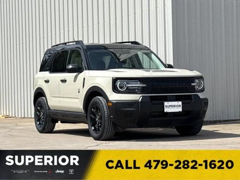 Used 2025 Ford Bronco Sport Big Bend w/ Black Appearance Package AWD/4WD image 1