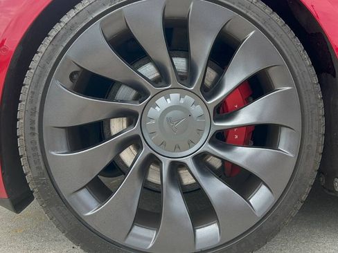 Used 2021 Tesla Model 3 Performance image 37