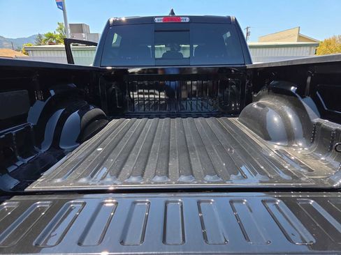 New 2026 RAM 1500 Express AWD/4WD image 27