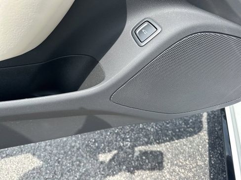 Used 2025 Cadillac CT5 Sport image 10