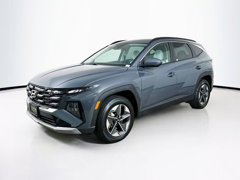 Used 2025 Hyundai Tucson SEL image 3
