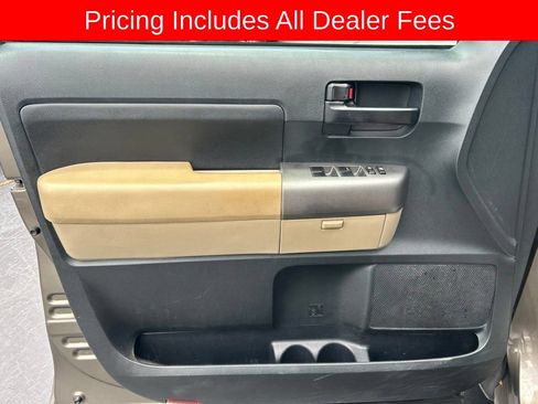 Used 2012 Toyota Tundra 4x4 Double Cab w/ Tow Pkg image 3