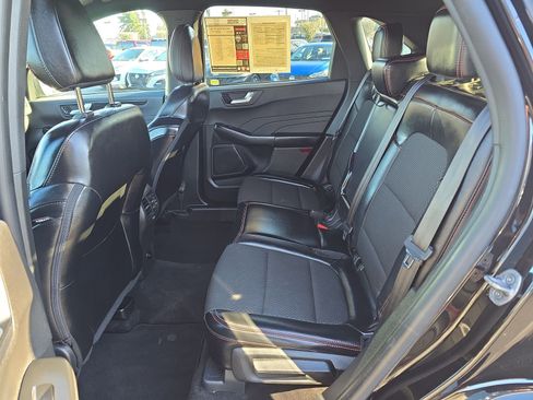 Used 2024 Ford Escape ST-Line image 26