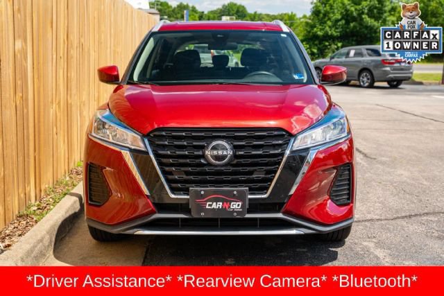 Used 2023 Nissan Kicks SV FWD image 2