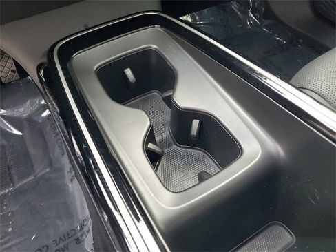 Certified 2023 Volkswagen ID.4 Pro S Plus image 27