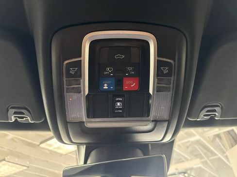 Used 2023 RAM 1500 Limited AWD/4WD image 49