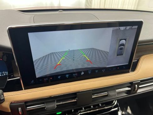 Certified 2023 Lincoln Corsair Grand Touring w/ Equipment Group 302A AWD/4WD image 21