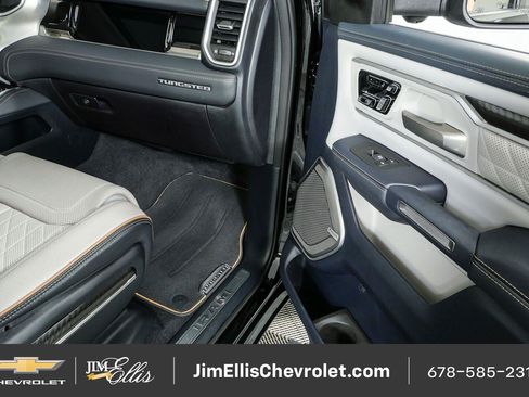 Used 2025 RAM 1500 Tungsten AWD/4WD image 25