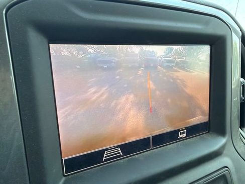 Used 2025 Chevrolet Silverado 1500 Custom Trail Boss AWD/4WD image 13
