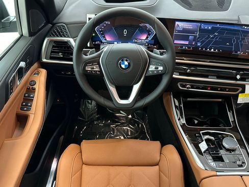 New 2026 BMW X5 xDrive50e w/ Premium Package image 26