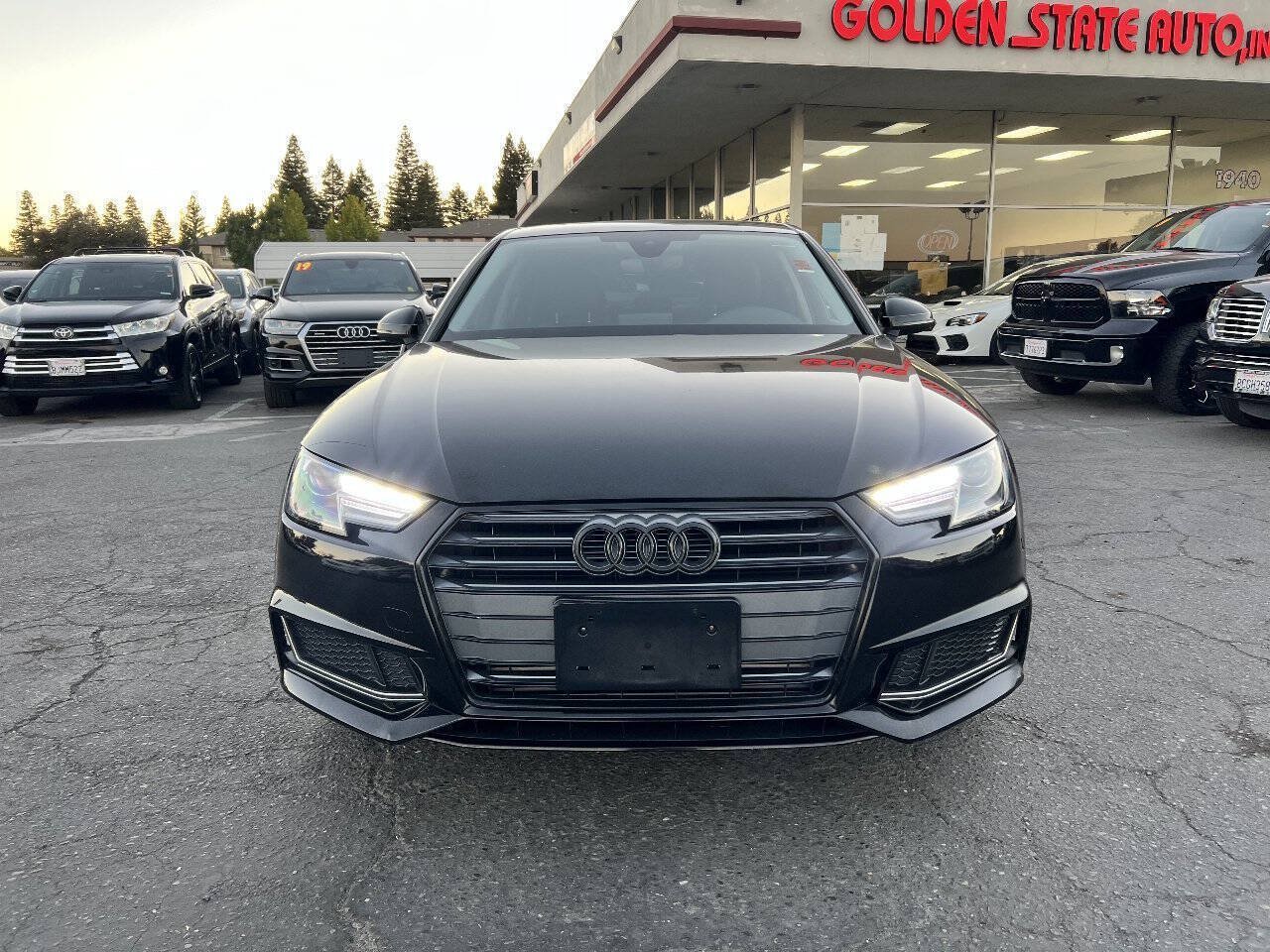 Used 2019 Audi A4 2.0T Premium w/ Convenience Package FWD image 3