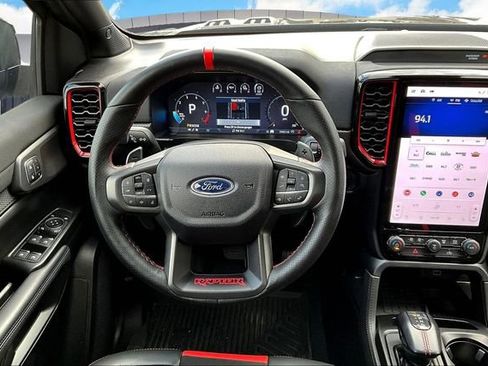 Used 2025 Ford Ranger Raptor image 5