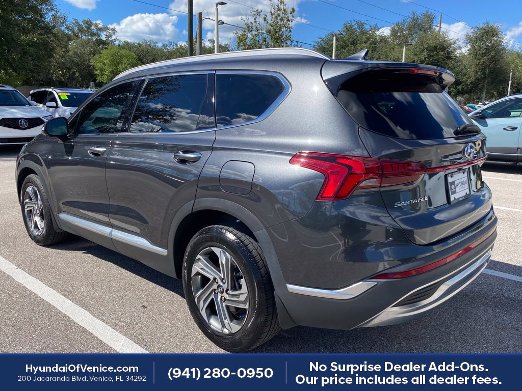 Certified 2023 Hyundai Santa Fe SEL w/ Premium Package FWD image 11