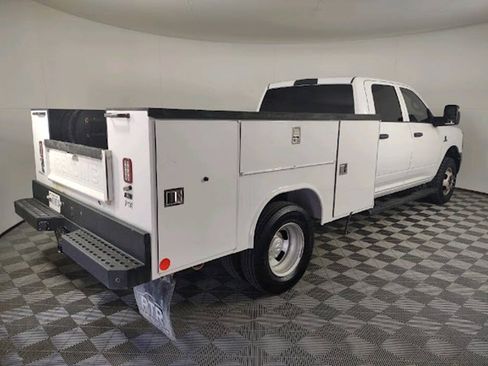 Used 2024 RAM 3500 Tradesman w/ Max Tow Package AWD/4WD image 11