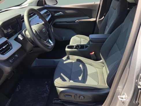 New 2027 Chevrolet Bolt LT w/ Comfort Package image 10