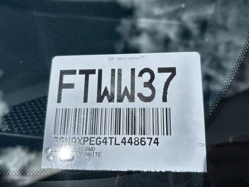 New 2026 Chevrolet Equinox LT w/ Convenience Package II AWD/4WD image 37