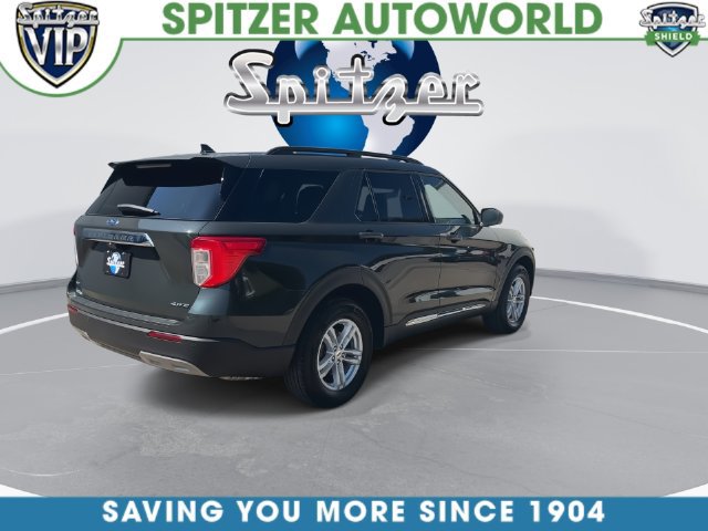 Used 2023 Ford Explorer XLT AWD/4WD image 15
