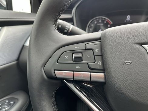 Certified 2025 Cadillac XT6 Premium Luxury image 17