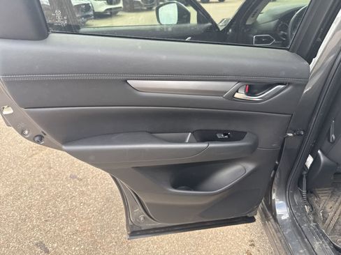 Used 2023 MAZDA CX-5 AWD 2.5 S w/ Select Package image 18