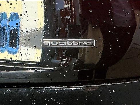 Used 2023 Audi Q5 2.0T Premium Plus w/ Premium Plus Package image 11