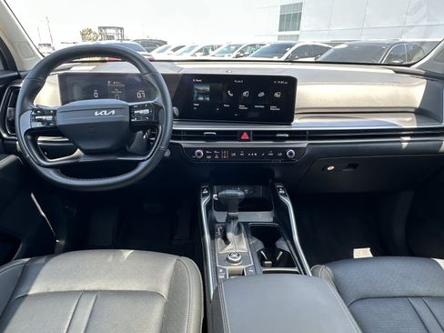 Certified 2026 Kia Sorento S w/ S Panoramic Sunroof Package FWD image 22